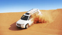 Dubái Super Saver: experiencia en campamento en el desierto con vehículo 4x4 y crucero con cena en dhow Dubái Super Saver: experiencia en campamento en el desierto con vehículo 4x4 y crucero con cena en dhow