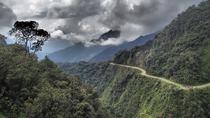 La route de la mort : visite en VTT sur la route la plus dangereuse du monde La route de la mort : visite en VTT sur la route la plus dangereuse du monde