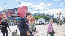 Tour a piedi per piccoli gruppi di Kensington Market e Chinatown Tour a piedi per piccoli gruppi di Kensington Market e Chinatown