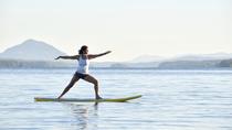 Yoga con surf de remo en Vancouver Yoga con surf de remo en Vancouver