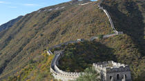 Mágica caminata por la Gran Muralla de dos días para grupos pequeños hasta Simatai West Mágica caminata por la Gran Muralla de dos días para grupos pequeños hasta Simatai West