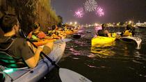 Recorrido en kayak y fuegos artificiales en el Navy Pier de Chicago Recorrido en kayak y fuegos artificiales en el Navy Pier de Chicago