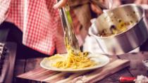 Markedsbesøg og madlavningskursus i fremstilling af traditionel pasta på Piazza Navona Markedsbesøg og madlavningskursus i fremstilling af traditionel pasta på Piazza Navona