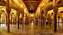 Tour in kleiner Gruppe nach Córdoba und Carmona ab Sevilla Tour in kleiner Gruppe nach Córdoba und Carmona ab Sevilla