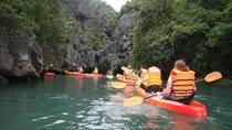 3-daagse cruise ontspannen en kajakken in Halong Bay vanuit Hanoi 3-daagse cruise ontspannen en kajakken in Halong Bay vanuit Hanoi