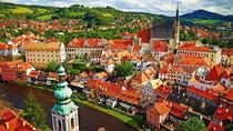 Traslado privado de Praga para Viena com parada em Cesky Krumlov Traslado privado de Praga para Viena com parada em Cesky Krumlov