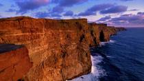 Excursão diurna pelos penhascos de Moher saindo de Dublin Excursão diurna pelos penhascos de Moher saindo de Dublin