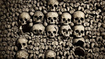 Toegang zonder wachtrij: Tour door de catacomben van Parijs Toegang zonder wachtrij: Tour door de catacomben van Parijs