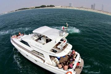 Private Tour: Dubai Coast Luxury Yacht Cruise