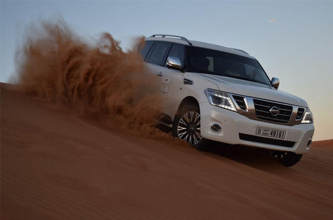 Sunset Desert Safari Dubai with BBQ Dinner