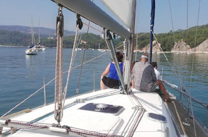 Sailing experience in Setúbal city