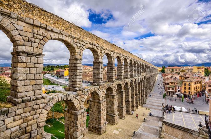 Tours around the City of Segovia Round trip of 1 day from Madrid