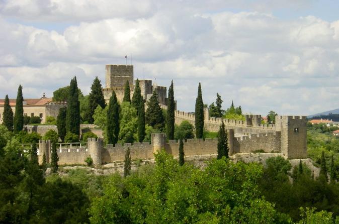 Templar Knights: Tomar and Almourol Castles Full Day Small Group Tour