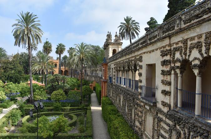 VIP tour into the Alcazar of Seville