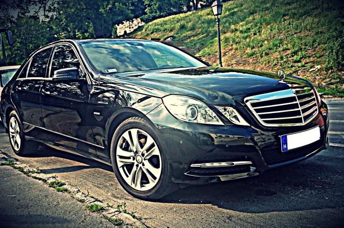 Private Budapest Airport Transfer in a Luxury Car