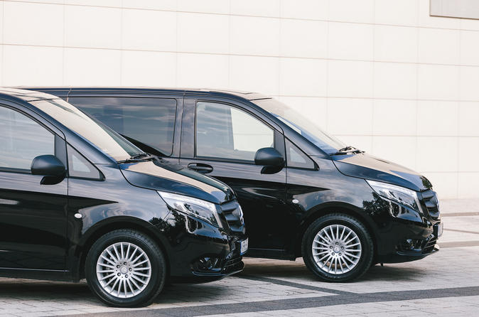 Private Arrival or Departure Transfer: Podgorica Airport