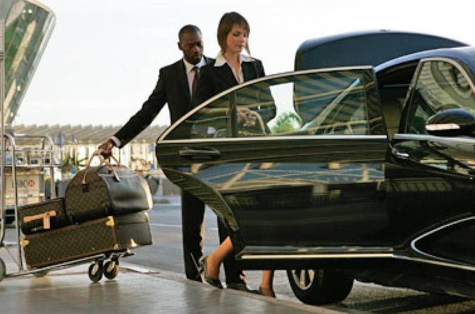 Low Cost Private Transfer From Chambéry-Savoie Airport to Lyon City - One Way
