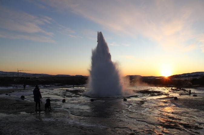 Day Trip to the Golden Circle and Hot spring Geyser by 4WD Jeep from Reykjavik