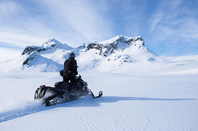 Wonders of Iceland: Golden Circle and Glacier Snowmobiling from Reykjavik
