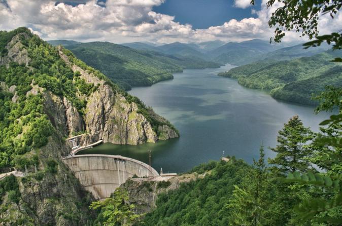 The Ruins of Vlad the Impaler's Citadel plus Vidraru Lake and Curtea de Arges Monastery Day Trip from Bucharest