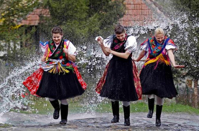 Easter in Hungary: One-Day Trip to Holloko or Mezőkövesd
