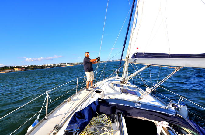 Lisbon Sailing 1 hour tour