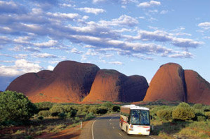 2-Day Uluru (Ayers Rock) to Alice Springs Red Centre Explorer Tour