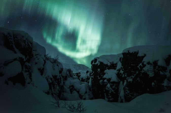 Northern Lights and Glacier Hiking Day Trip from Reykjavik