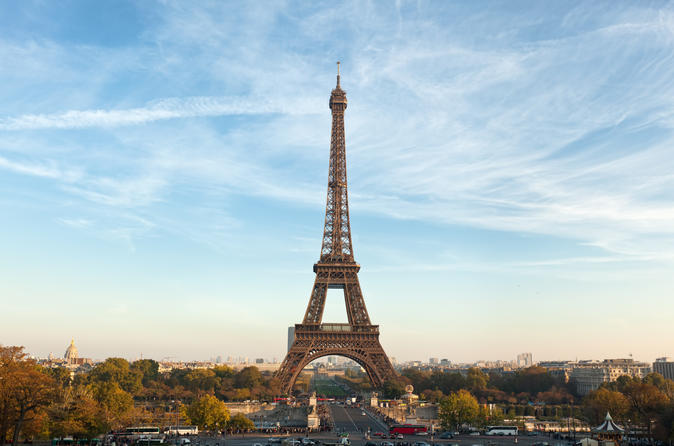 Luxury Paris Day Trip with Champagne Lunch at the Eiffel Tower