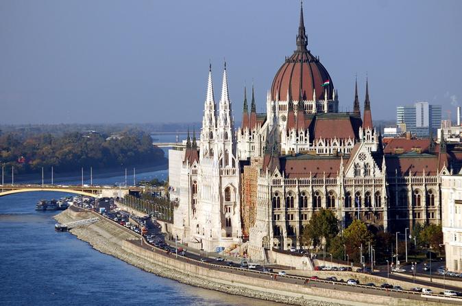 Budapest Private Walking City Tour with an Art Historian Guide