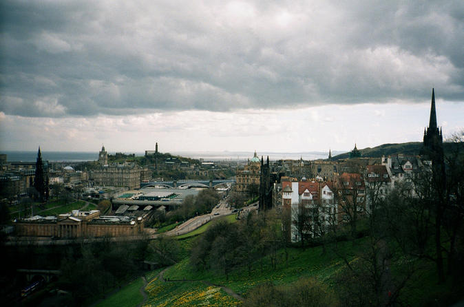 Edinburgh City Tour - The Paths of Inspirational Women