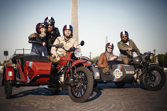 Retro Tour Paris: Sidecar Tour