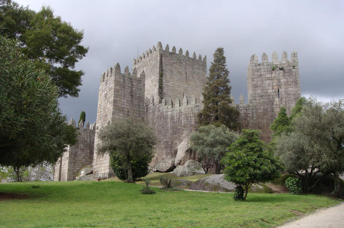 Braga and Guimarães with Lunch Included - Small Group - Full Day