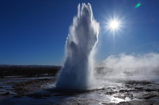 City Sightseeing by Minibus and Golden Circle Express Tour from Reykjavik