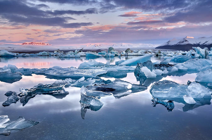 Jökulsárlón Day Trip with Amphibian Boat Ride from Reykjavik