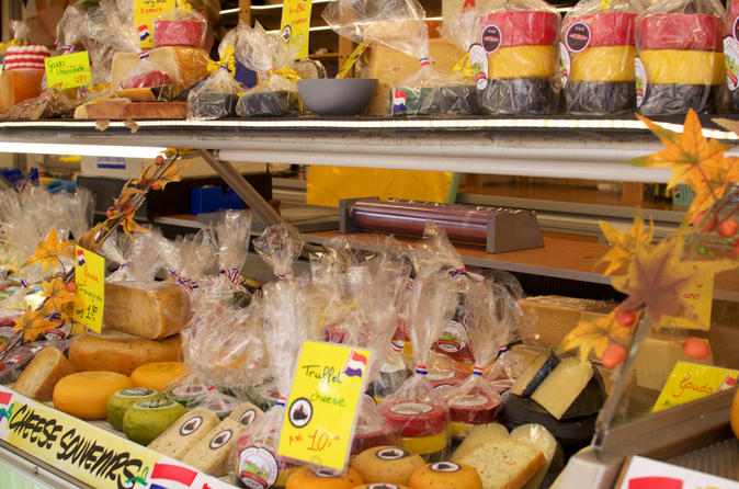Amsterdam: Private Food Experience with Host