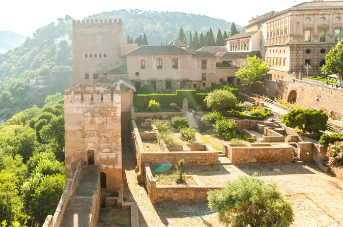 Private Day Trip to Alhambra from Seville