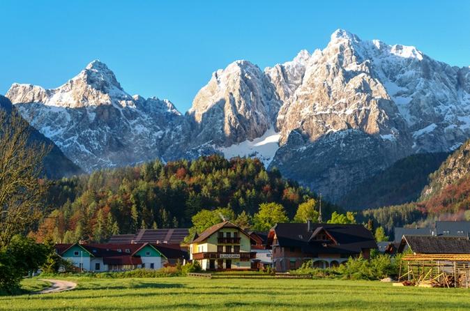 Kranjska Gora Excursion with Traditional Slovenian Lunch from Ljubljana