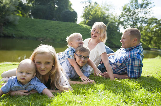 Tallinn Family Photo Tour