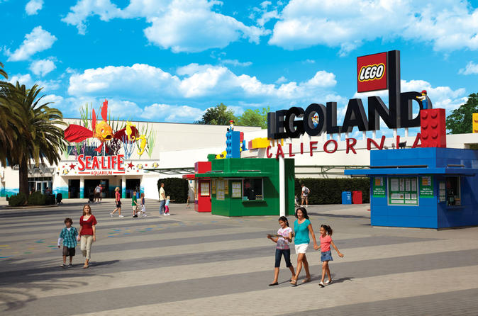LEGOLAND California with Transport