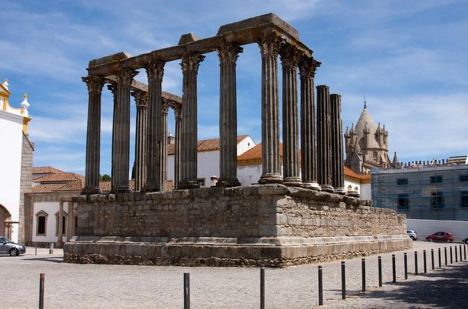 Private Tour to Arraiolos and Evora - UNESCO World Heritage City