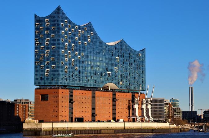 PREMIUM TOUR OF HAMBURG AND SURROUNDINGS