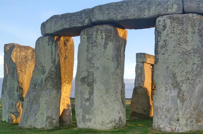 Bath to Stonehenge & Hidden England immersive, cost-inclusive 2-8 person tour