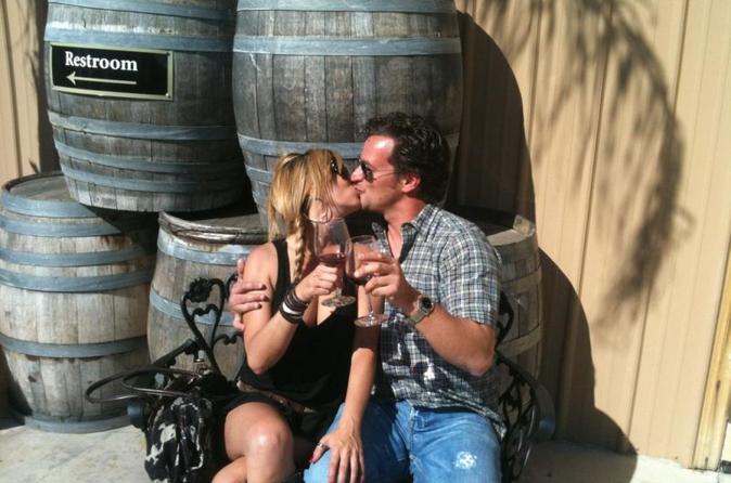 Private Tour: Malibu Wine Tasting for Two by Limousine from Los Angeles