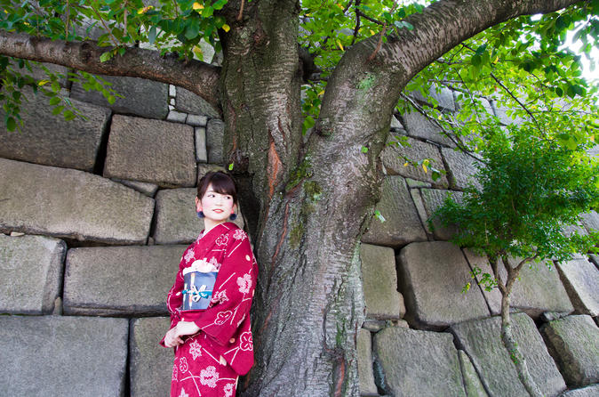 Kimono Walking Plan near Osaka Castle