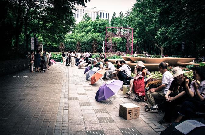 Shanghai City Walking Tour Including Pan Fried Dumpling Snack
