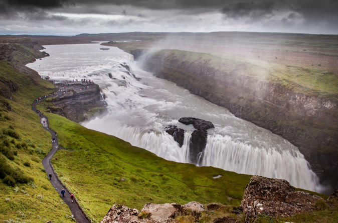 Small-Group Golden Circle Plus Tour: Hot spring, Waterfalls, Dairy Farm & Kerid Crater From Reykjavik