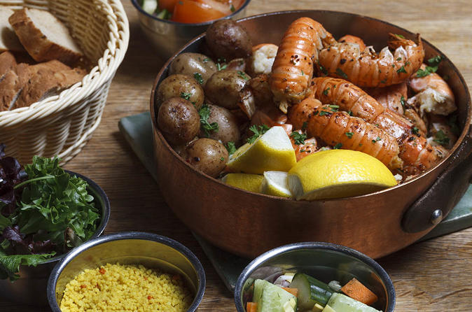 Private Northern Lights Tour - With Lobster Feast