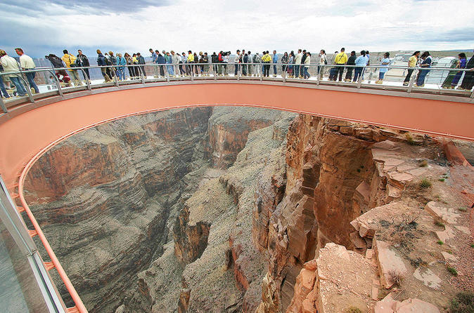 Best of the West Rim: Grand Canyon Air Tour with Optional Helicopter, Boat Ride and Skywalk Admission