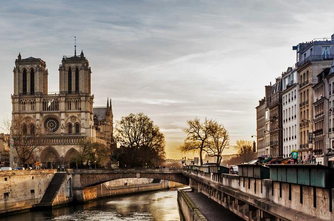 Private Guided Walking Tour Paris City Center Including Notre-Dame Interior